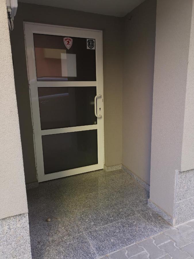 Apartment Near To Grand Hotel Plovdiv Exterior photo